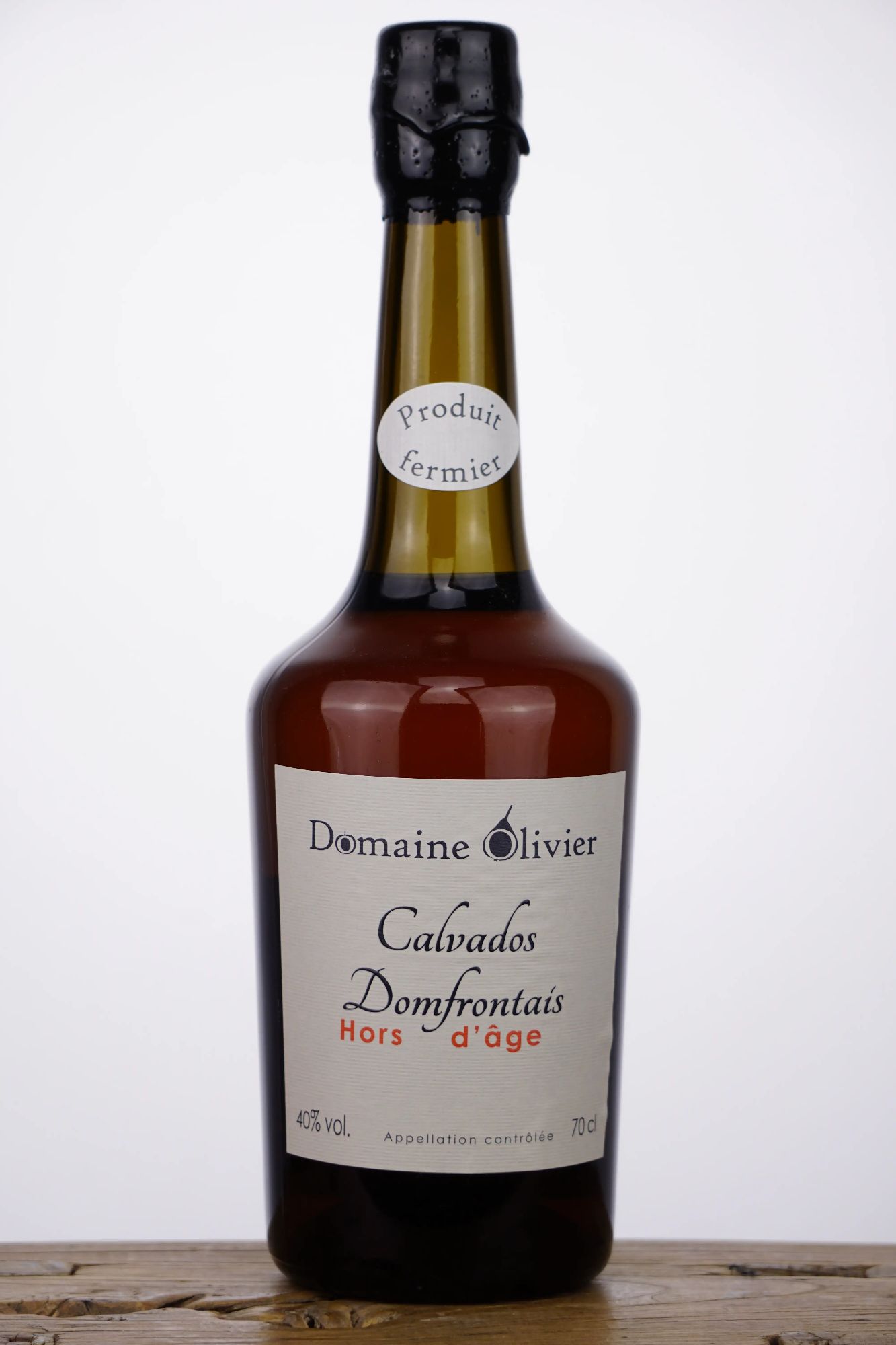 Domaine Olivier Calvados Domfrontais Hors d'Âge (8 Ans)