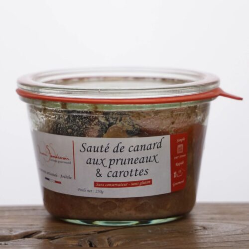 Sauté de Canard aux Pruneaux et Carottes